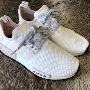 adidas nmd r1 cloud white orchid tint